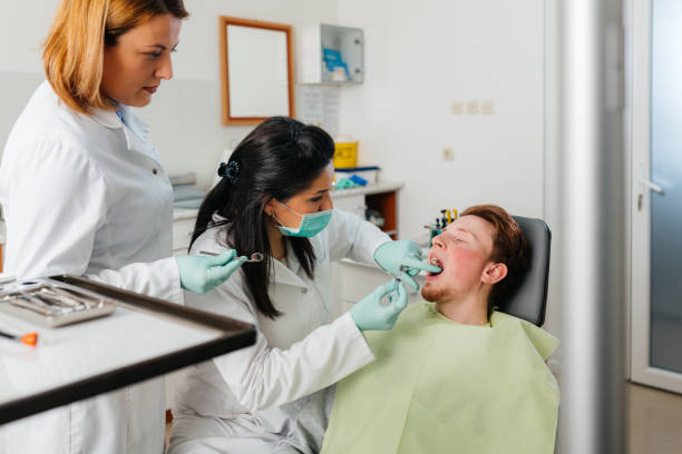 Best Broken Tooth Emergency  in Swanton, OH